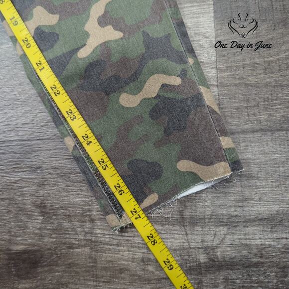 Hudson Barbara High Waist Super Skinny Ankle Jeans Size 27 (4) - Picture 5 of 6